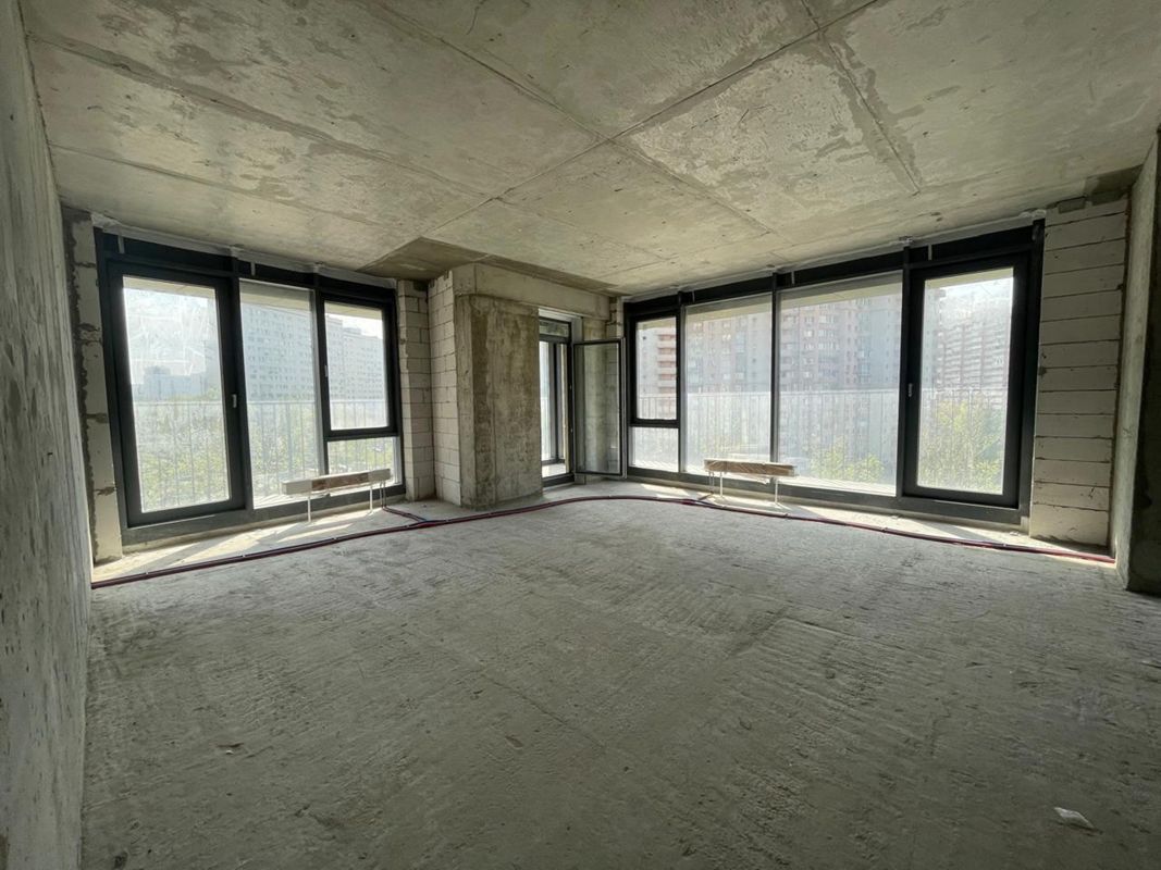 2-комн., 104.8 м², 3/23 этаж