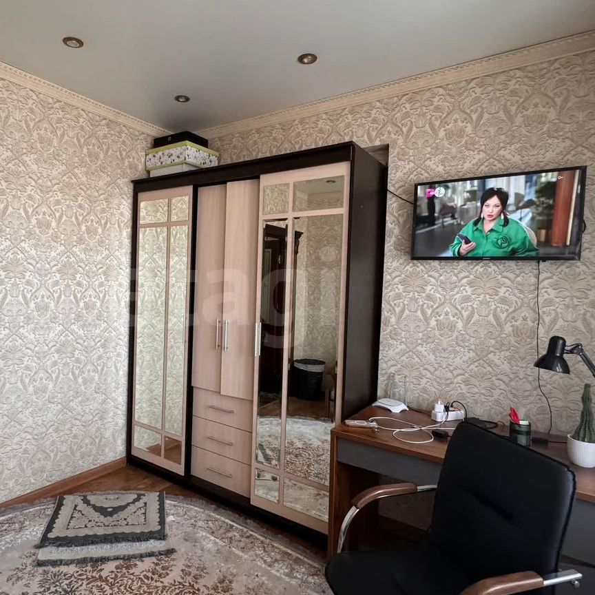 2-комн. квартира, 70 м2, 6/8 этаж