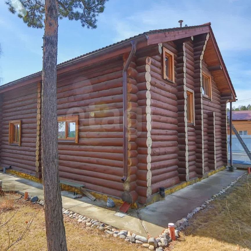 Дом, 300 м², 10 соток