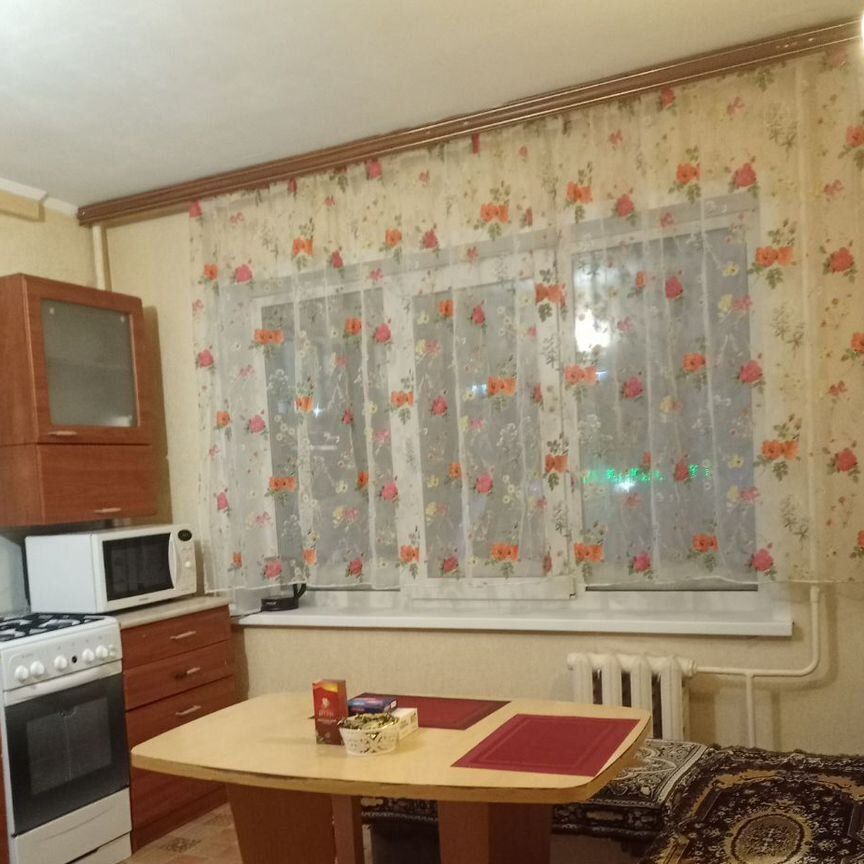1-комн. квартира, 40 м2, 2 этаж