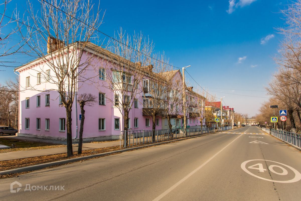 4-комн. квартира, 97.3 м², 2/3 этаж