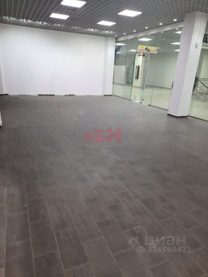 Торговое помещение, 44 м², 2/2 этаж