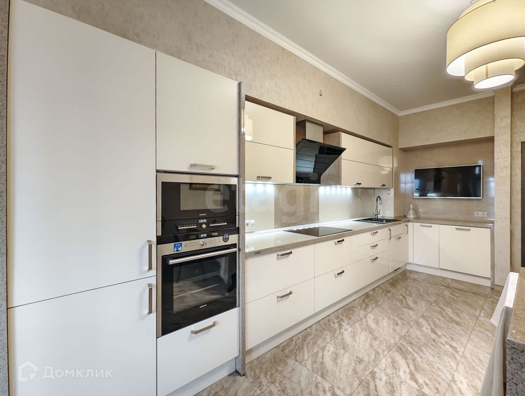 4-комн., 156 м², 6/10 этаж