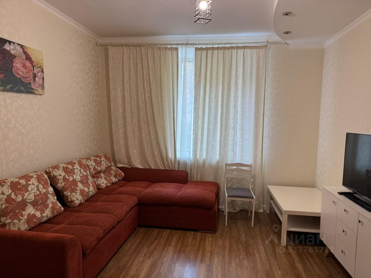 2-комн. квартира, 65 м2, 2/9 этаж