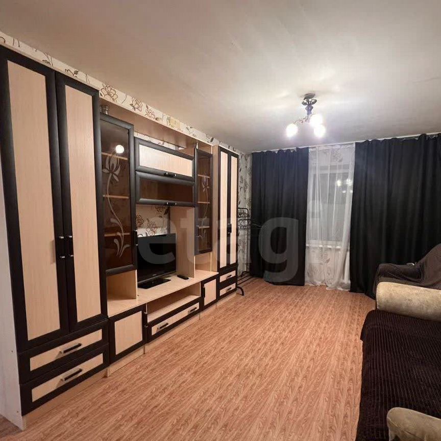 1-комн., 42.8 м², 1/10 этаж