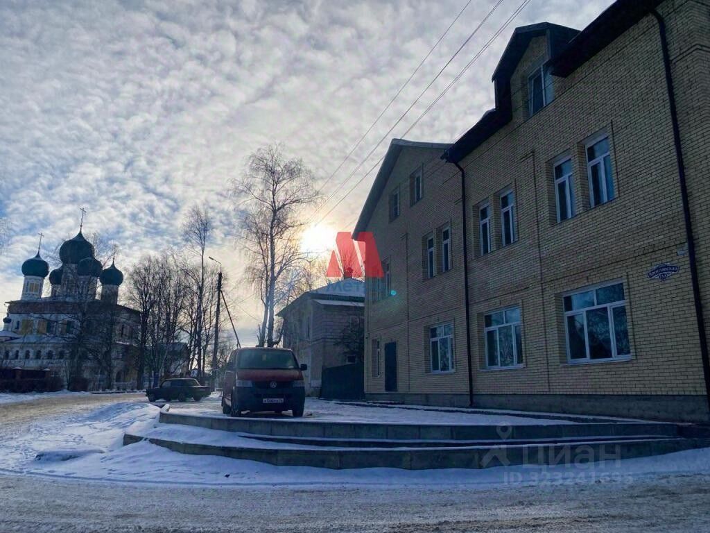 ПСН, 400 м², 1/3 этаж