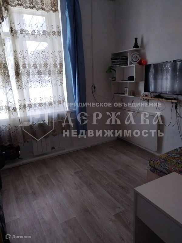 Комната, 18 м2, 1/3 этаж