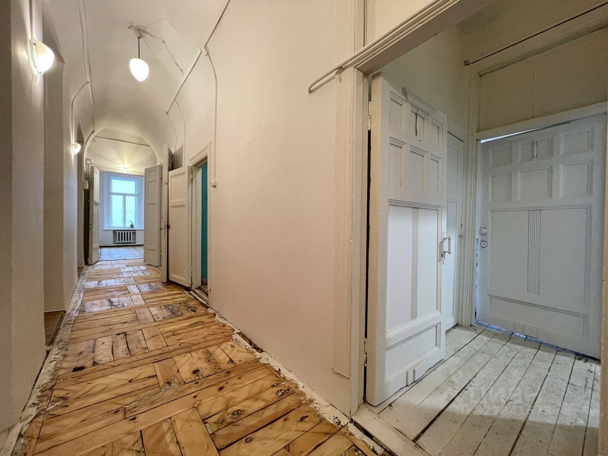 5-комн., 134.2 м², 1/3 этаж