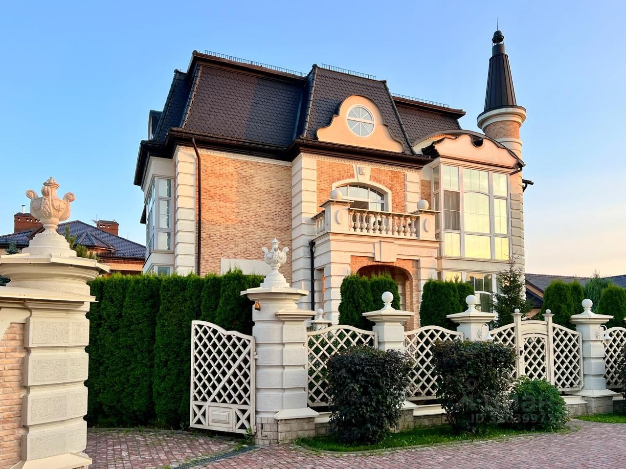 Дом, 741 м², 22 сотки