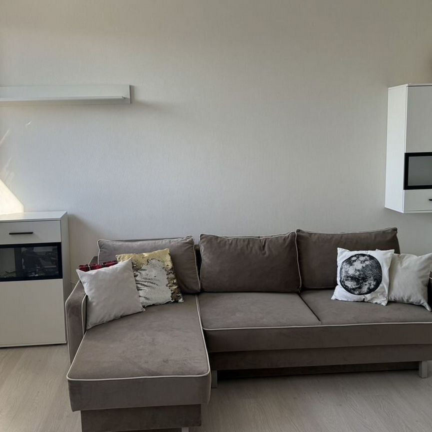 2-комн., 80.5 м², 4/5 этаж