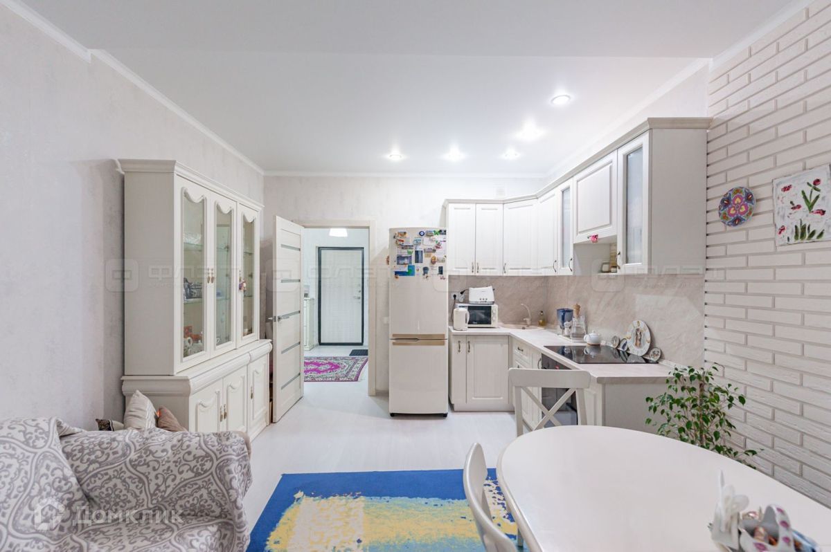 2-комн., 64 м², 7/19 этаж