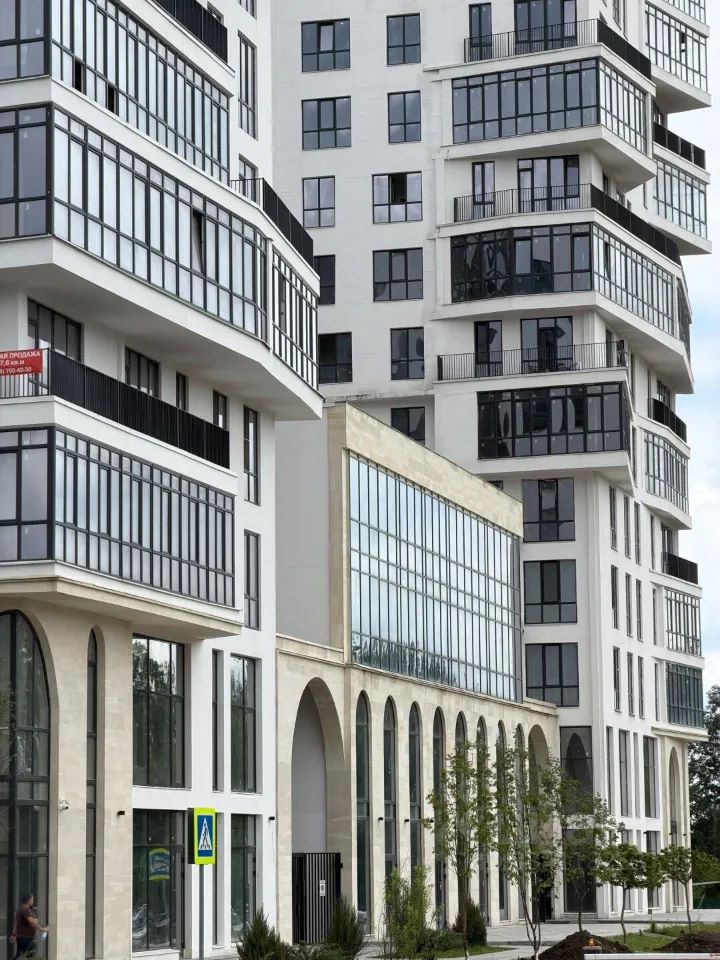 2-комн. квартира, 83.5 м2, 11/15 этаж