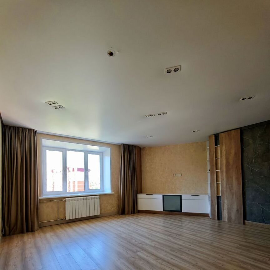 4-комн., 140.6 м², 7/7 этаж