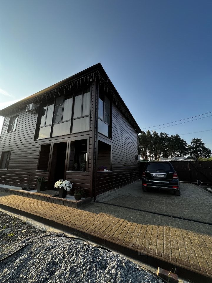 2-этажный коттедж, 180 м², 12 соток