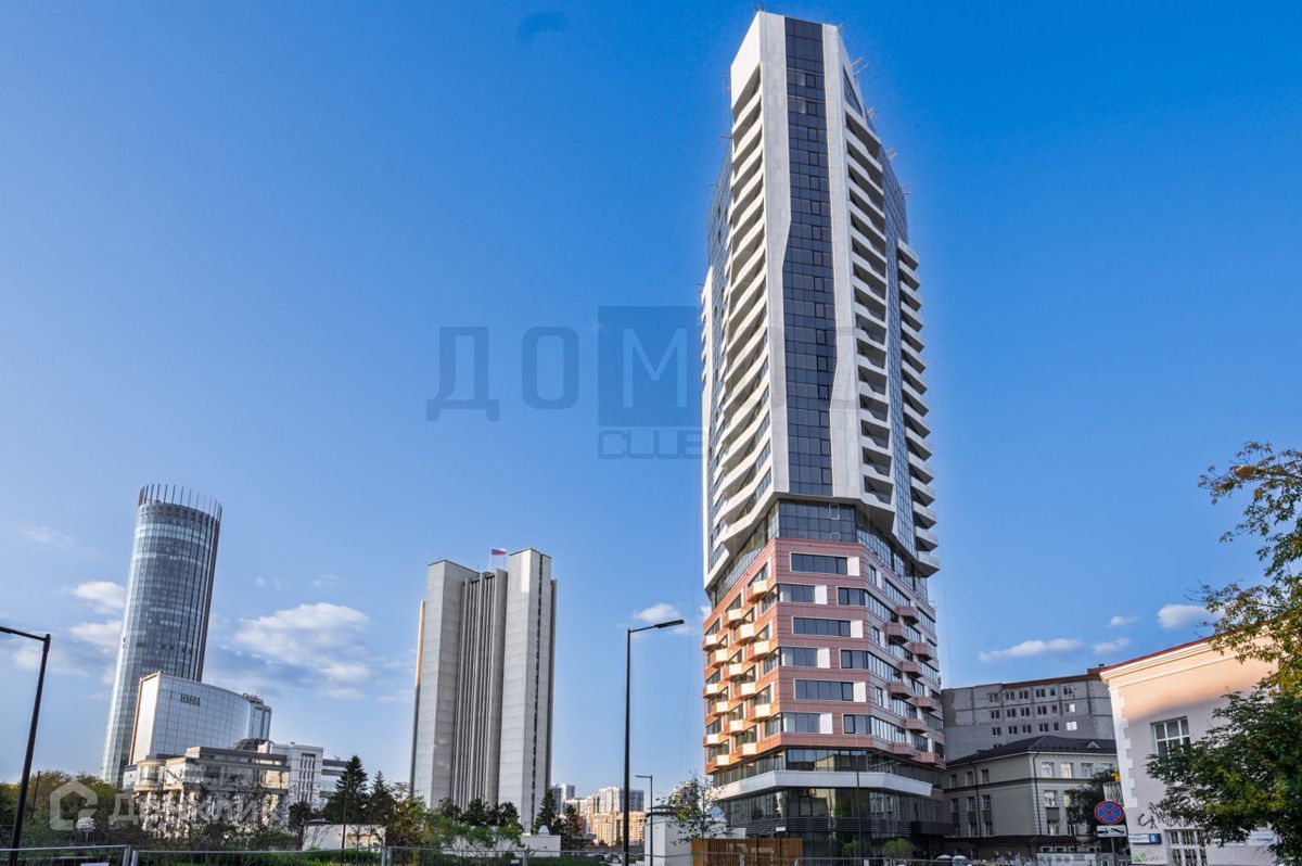 4-комн., 143.8 м², 4/27 этаж