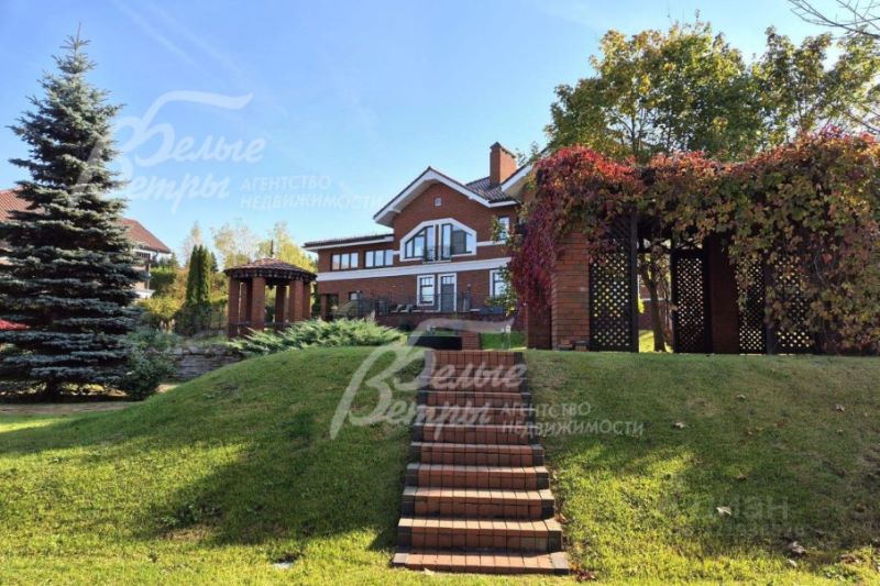 Дом, 735 м², 24 сотки