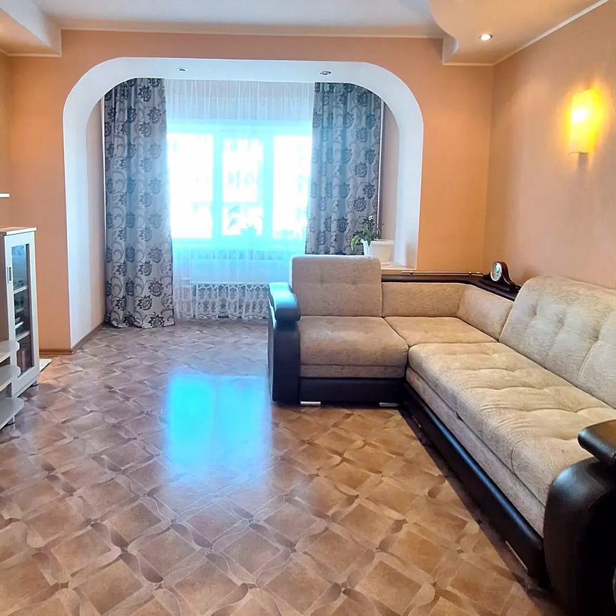 3-комн., 76 м², 1/4 этаж