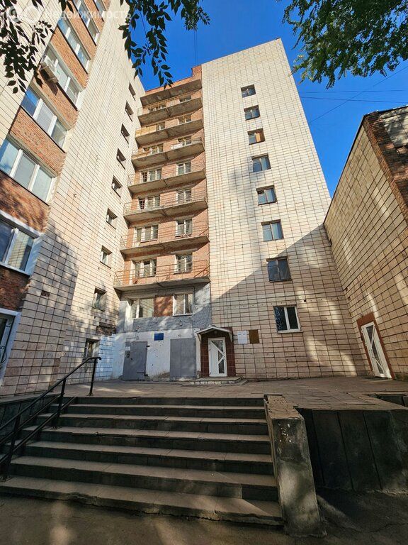 Комната в 4-комн. квартире, 12 м2, 4/9 этаж