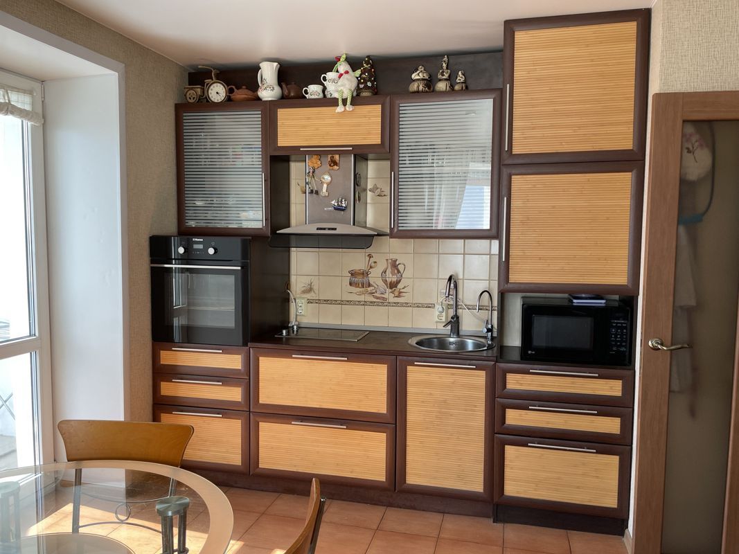 2-комн., 60 м², 14/16 этаж