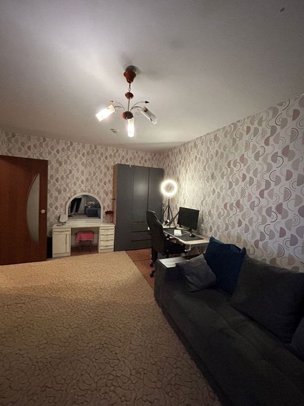 1-комн., 41.9 м², 1/10 этаж