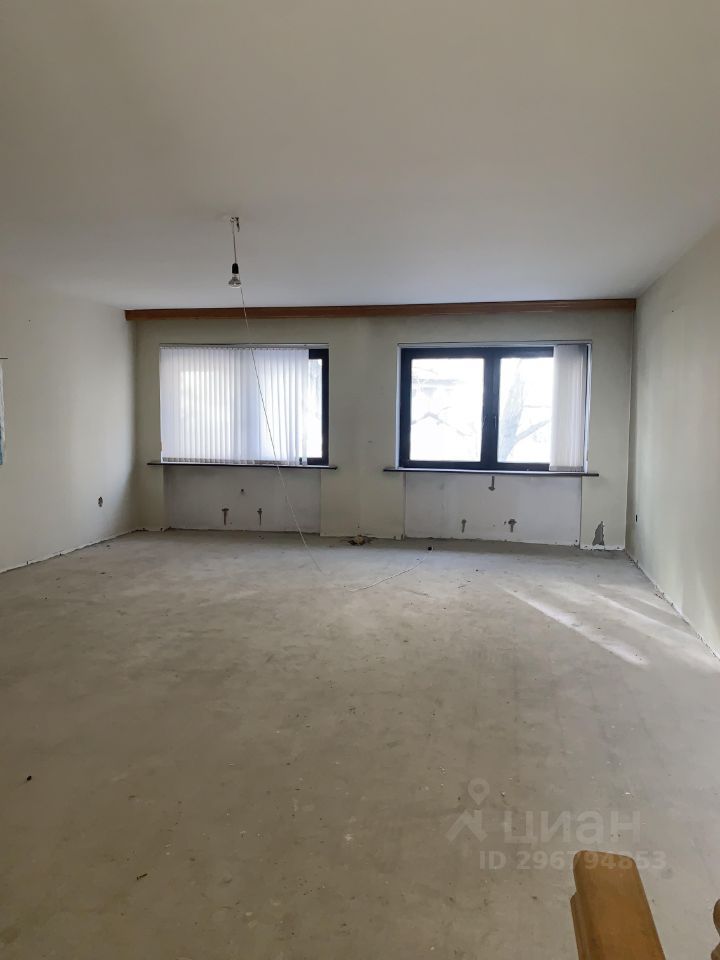 3 этажный, Таунхаус, 320.5 м², 1 сотка, 3 этажа