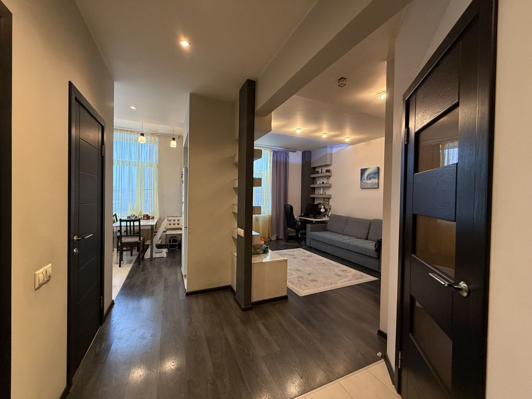 2-комн., 63.4 м², 9/9 этаж