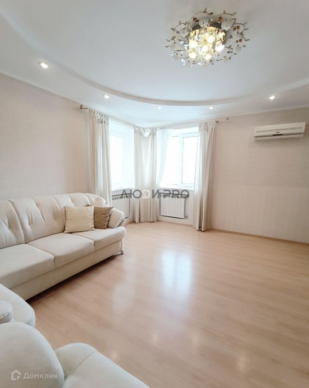 2-комн. квартира, 72 м², 5/10 этаж