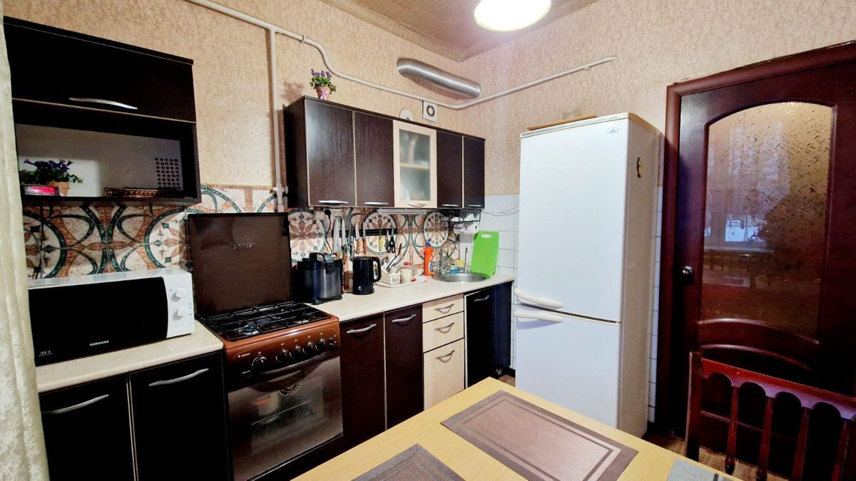 3-комн., 63.2 м², 1/2 этаж