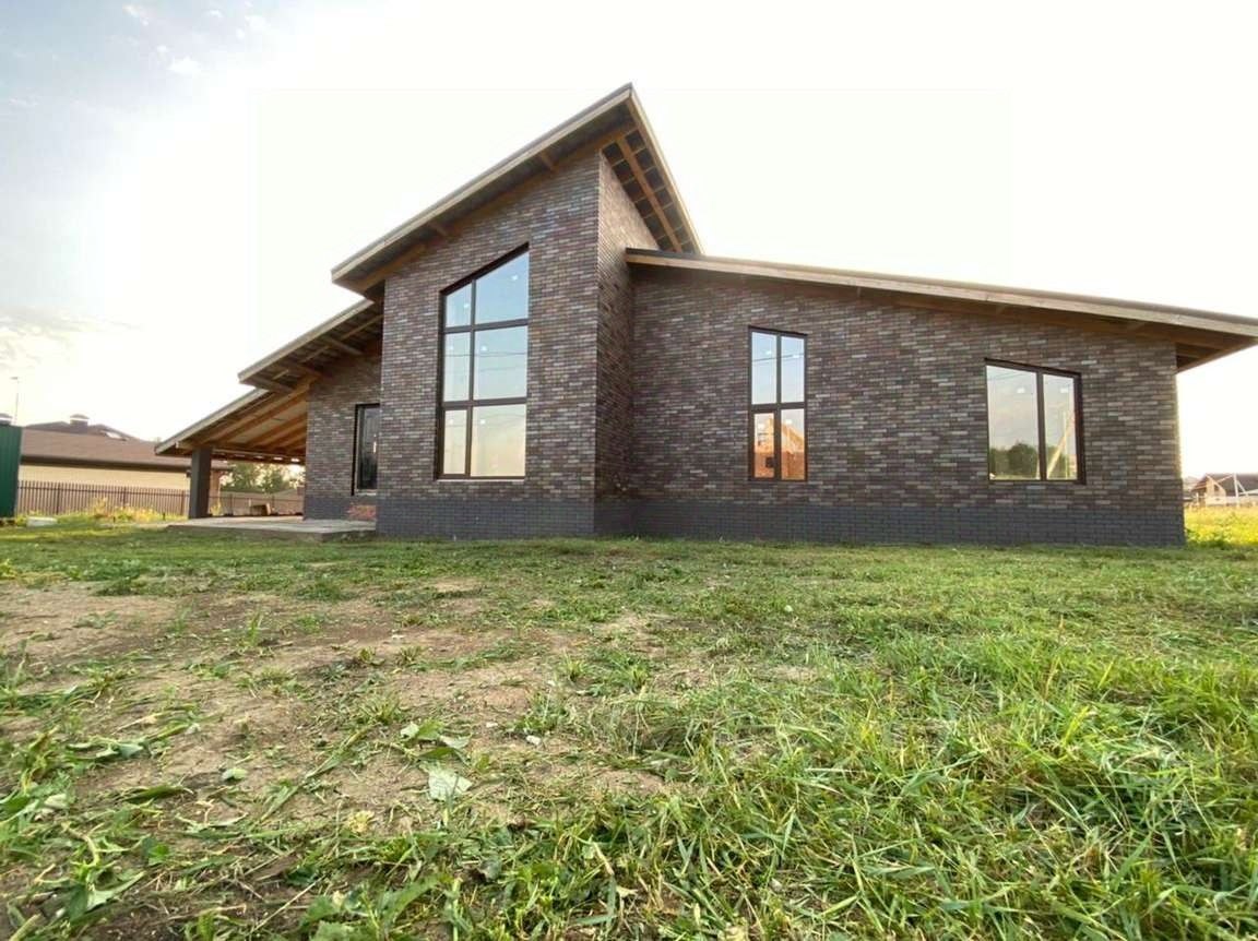 Коттедж, 225 м², 25 соток