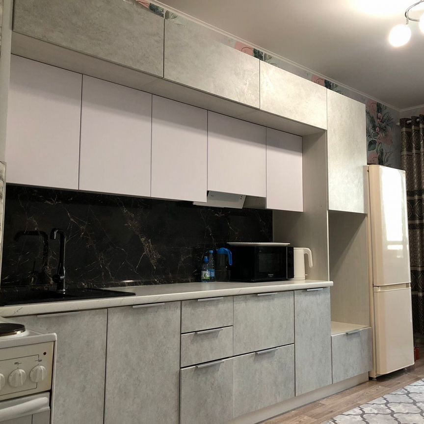 2-комн. квартира, 67 м², 8/9 этаж