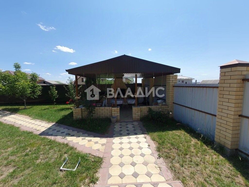 Дом, 240 м², 6 соток