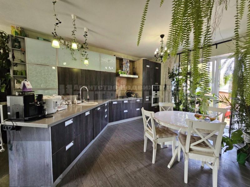 2 этажный, Таунхаус, 108.8 м², 1.4 сотка, 2 этажа