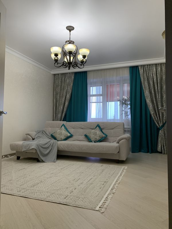 3-комн., 90 м², 7/19 этаж