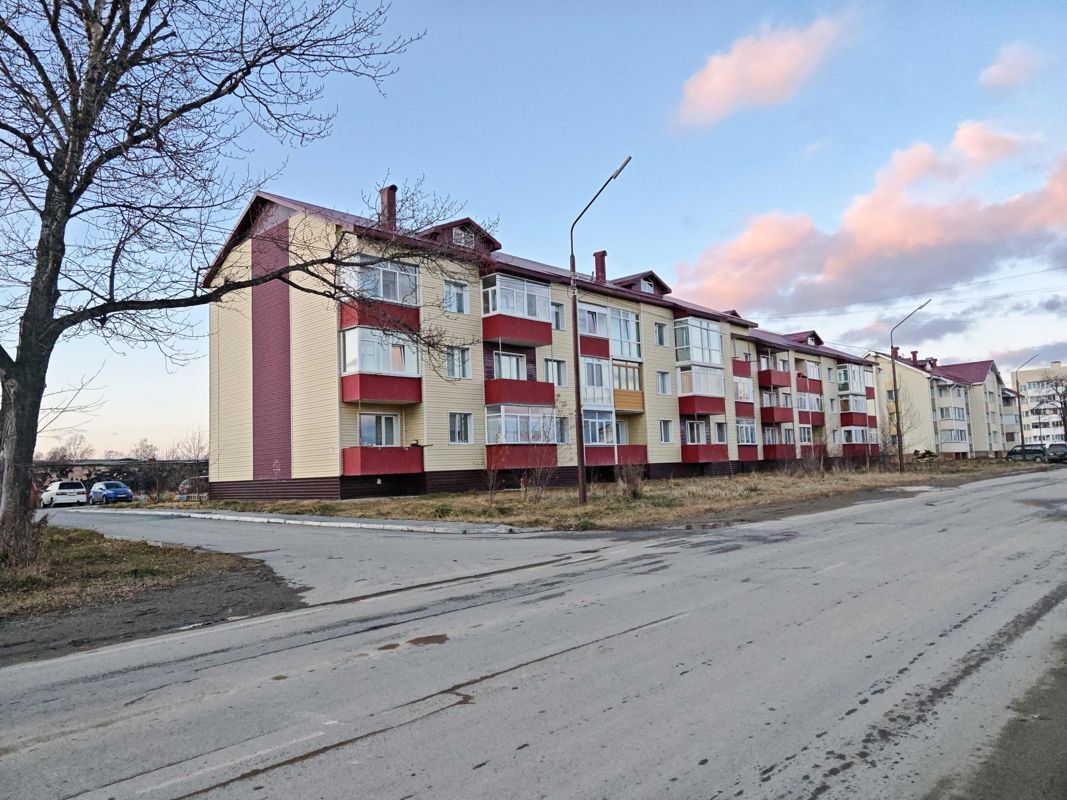 2-комн., 54 м², 1/3 этаж