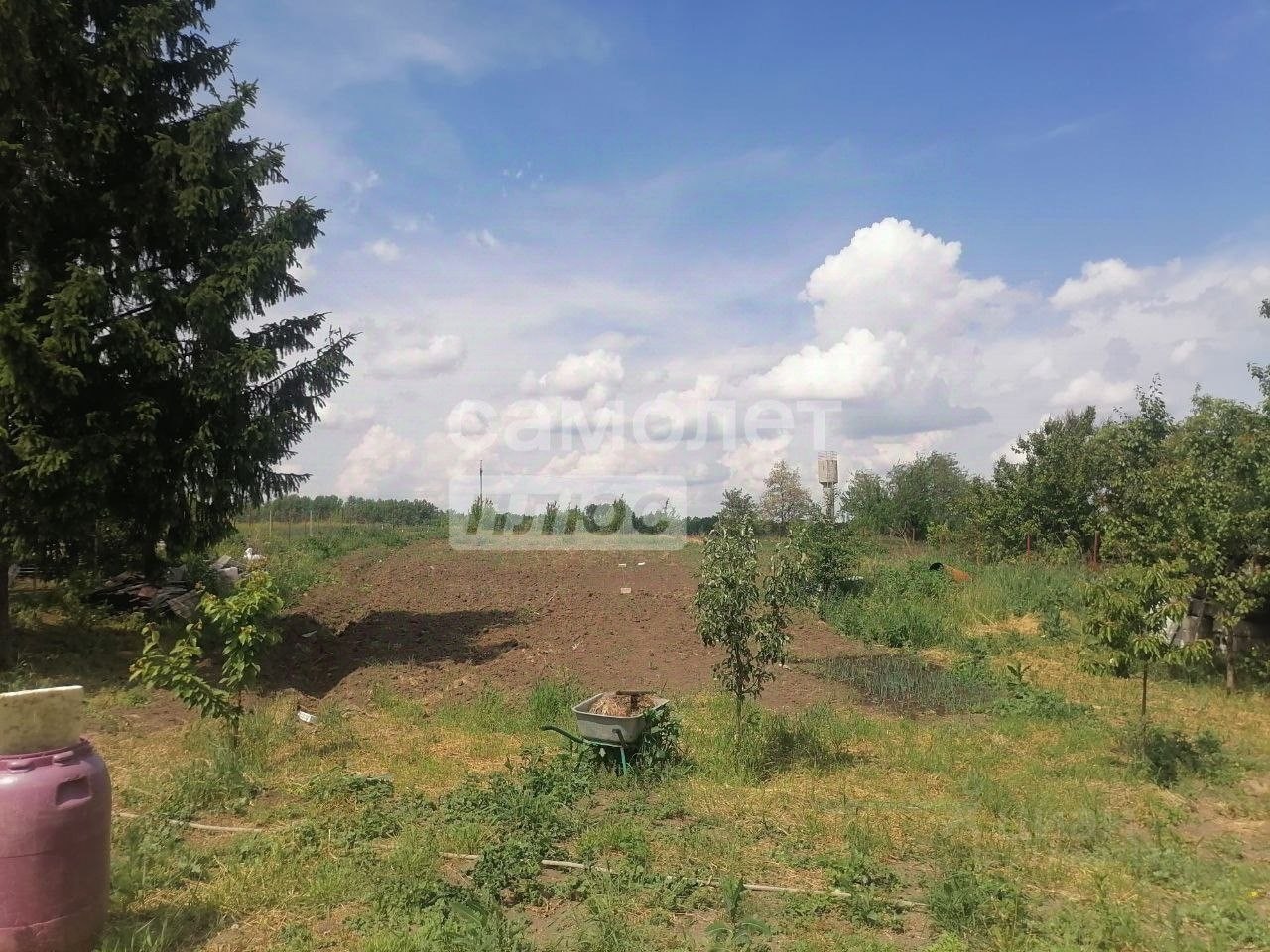 Дом, 220 м², 27 соток