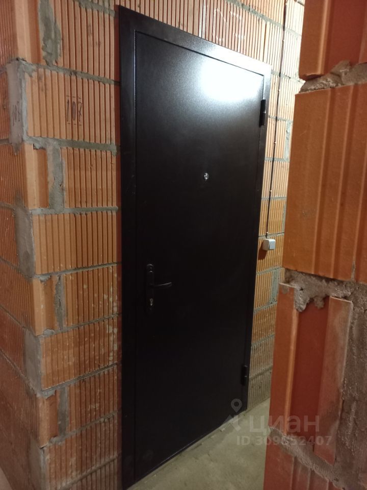 Склад, 4 м², -1/8 этаж