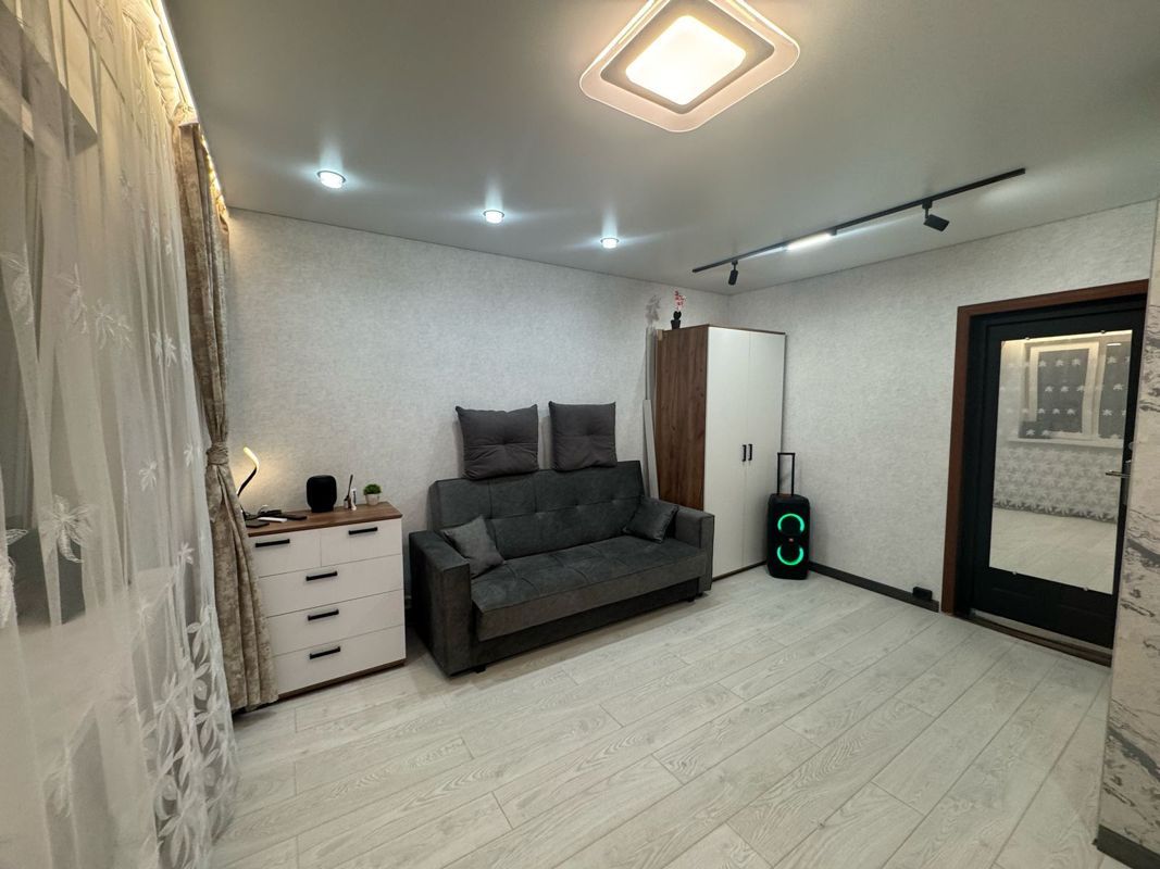 18.4 м², 9/9 этаж