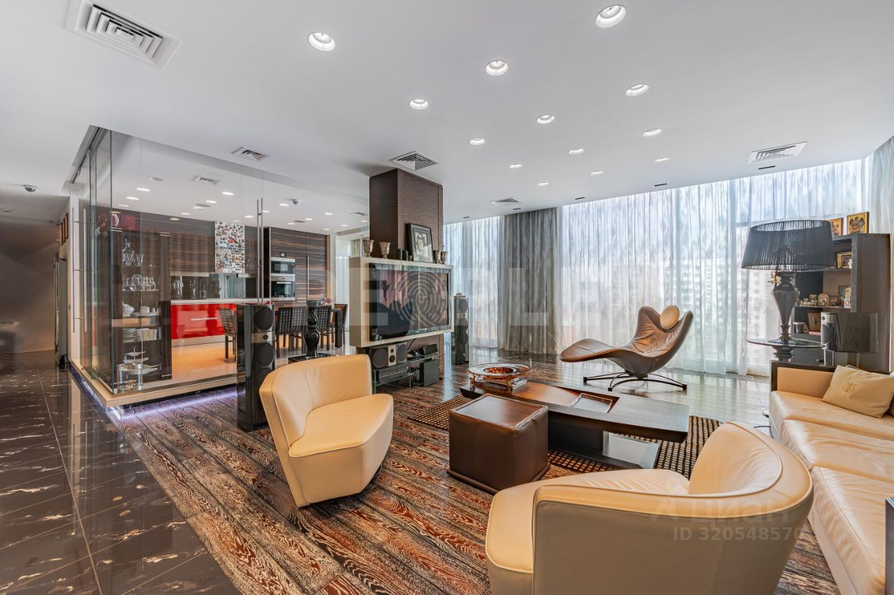 3-комн. квартира, 177.5 м², 7/10 этаж