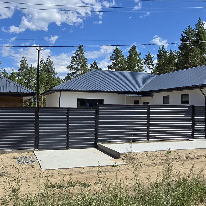 Дом, 271 м², 10 соток