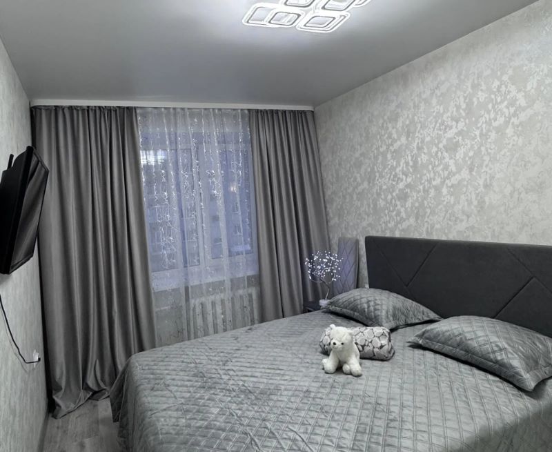 2-комн. квартира, 56 м2,  этаж
