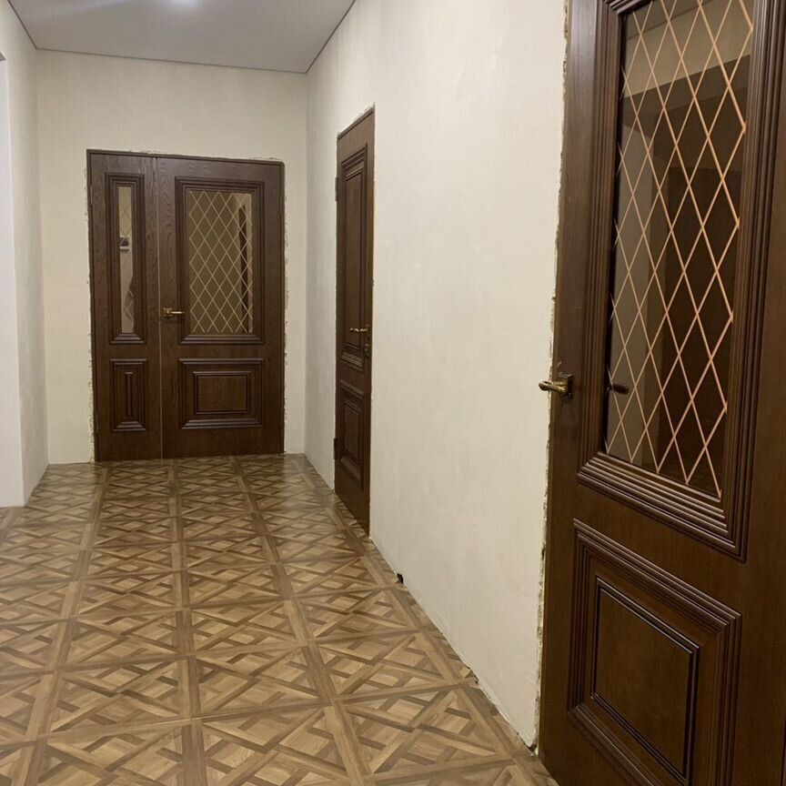 3-комн., 106 м², 4/10 этаж