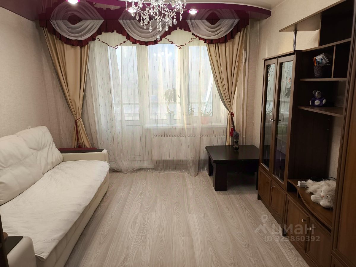 Студия, 35 м², 1/10 этаж