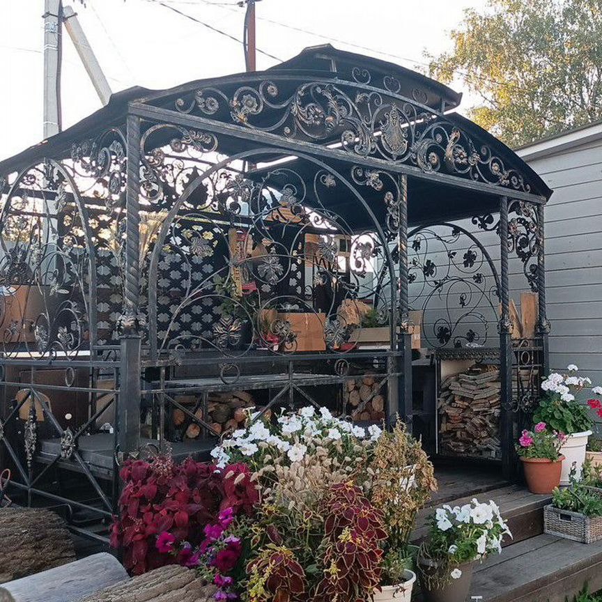 Дом, 131.8 м², 6 соток