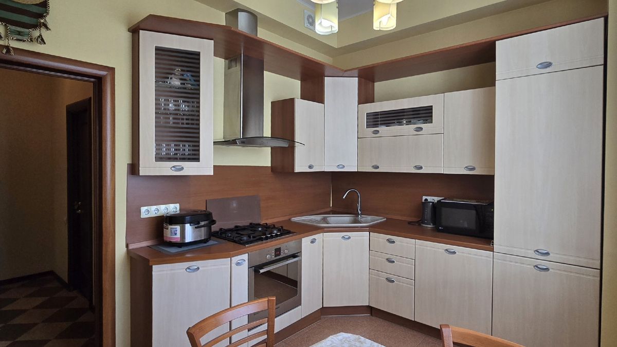 3-комн., 76.6 м², 7/8 этаж