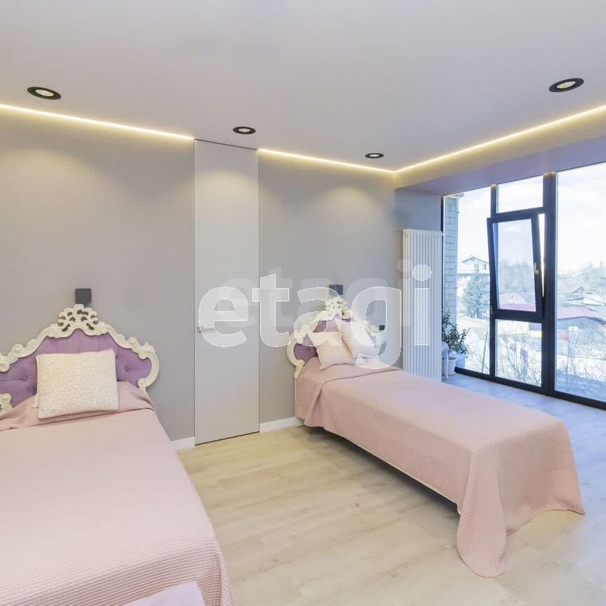 4-комн., 150 м², 2/9 этаж