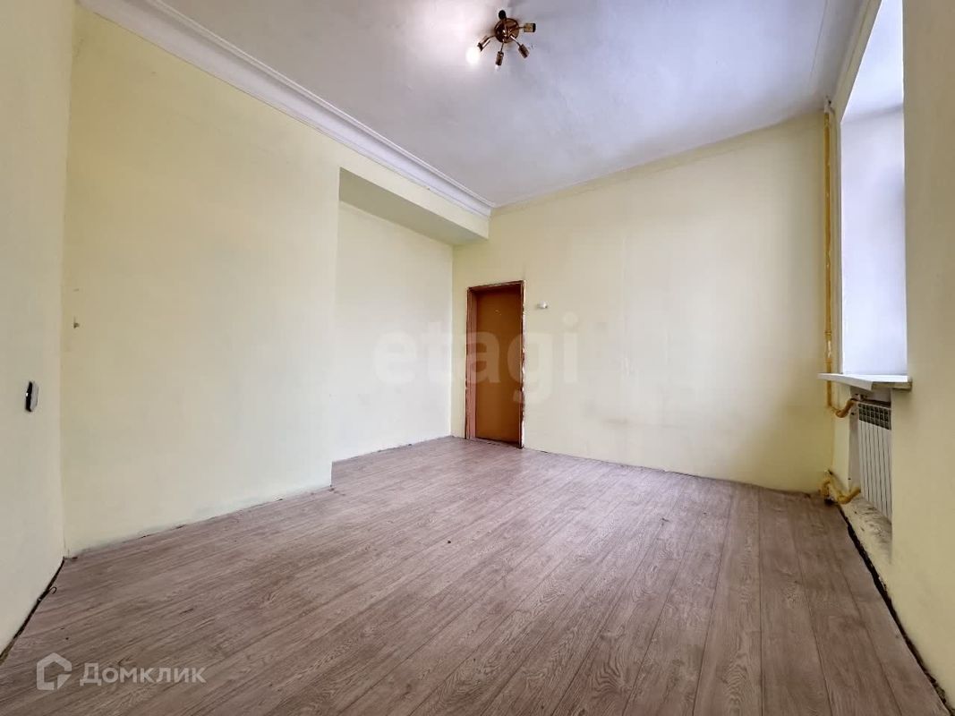 5-комн. квартира, 138 м2, 3/4 этаж