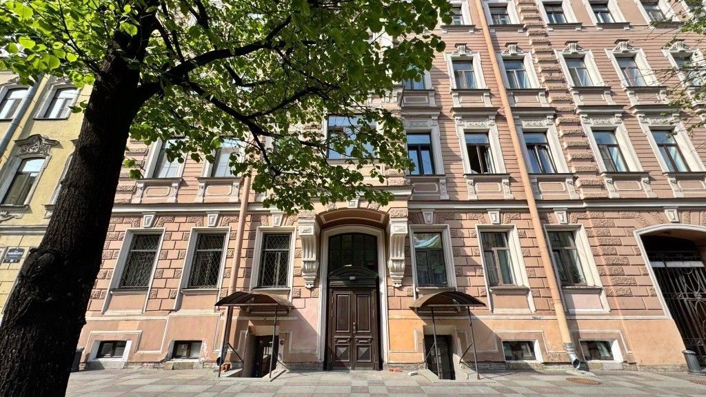 Студия, 10 м², -2/4 этаж