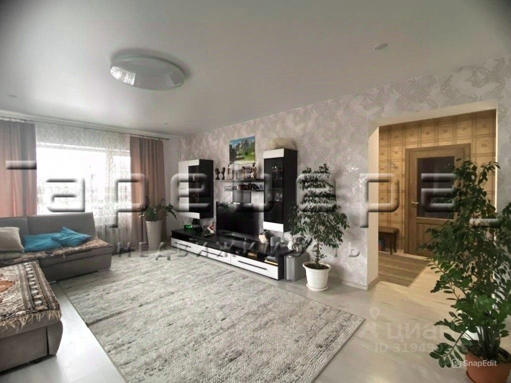 Коттедж, 230 м², 15 соток