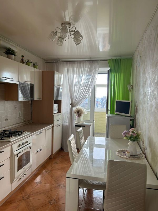 3-комн., 82.8 м², 5/6 этаж