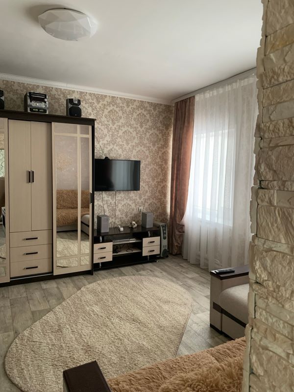 1-комн. квартира, 40.3 м2, 1/2 этаж